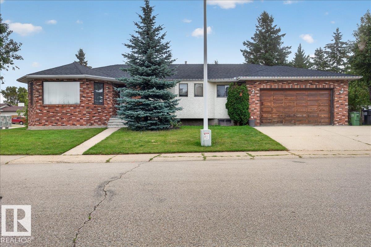 2907 49 ST NW - 5
