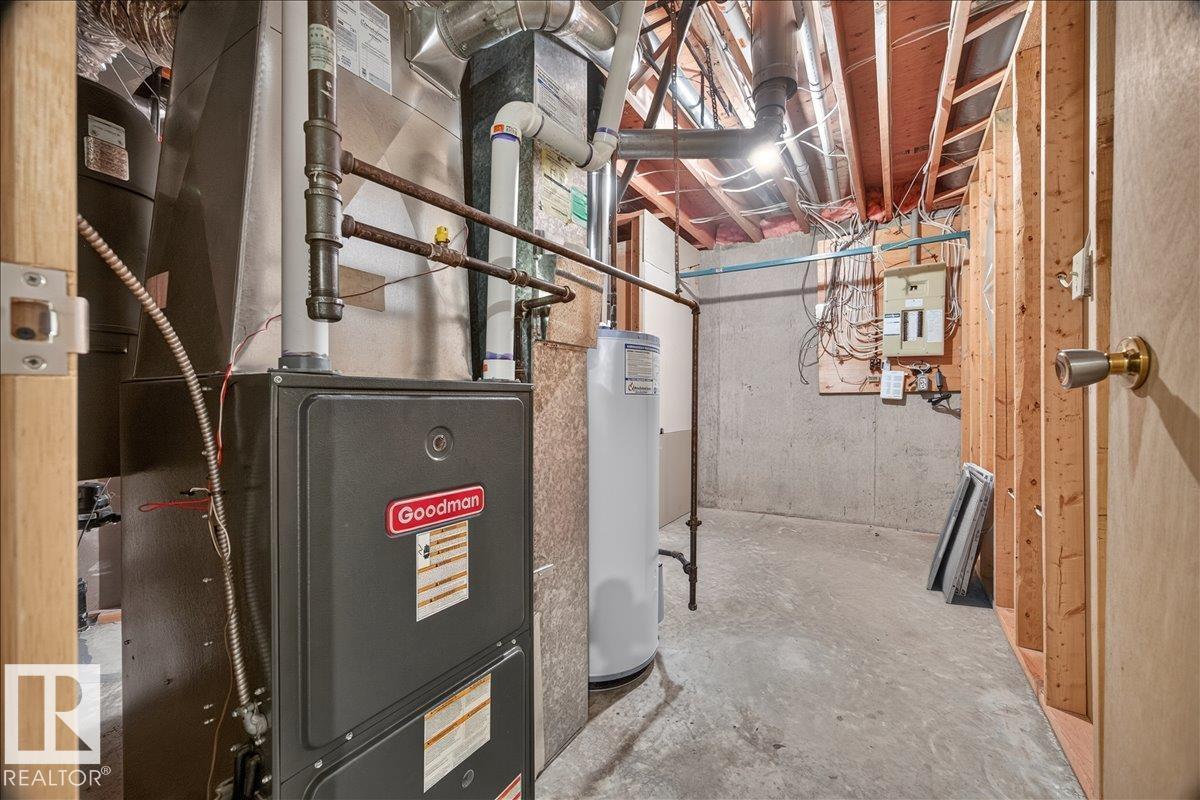 2907 49 ST NW - Image 47