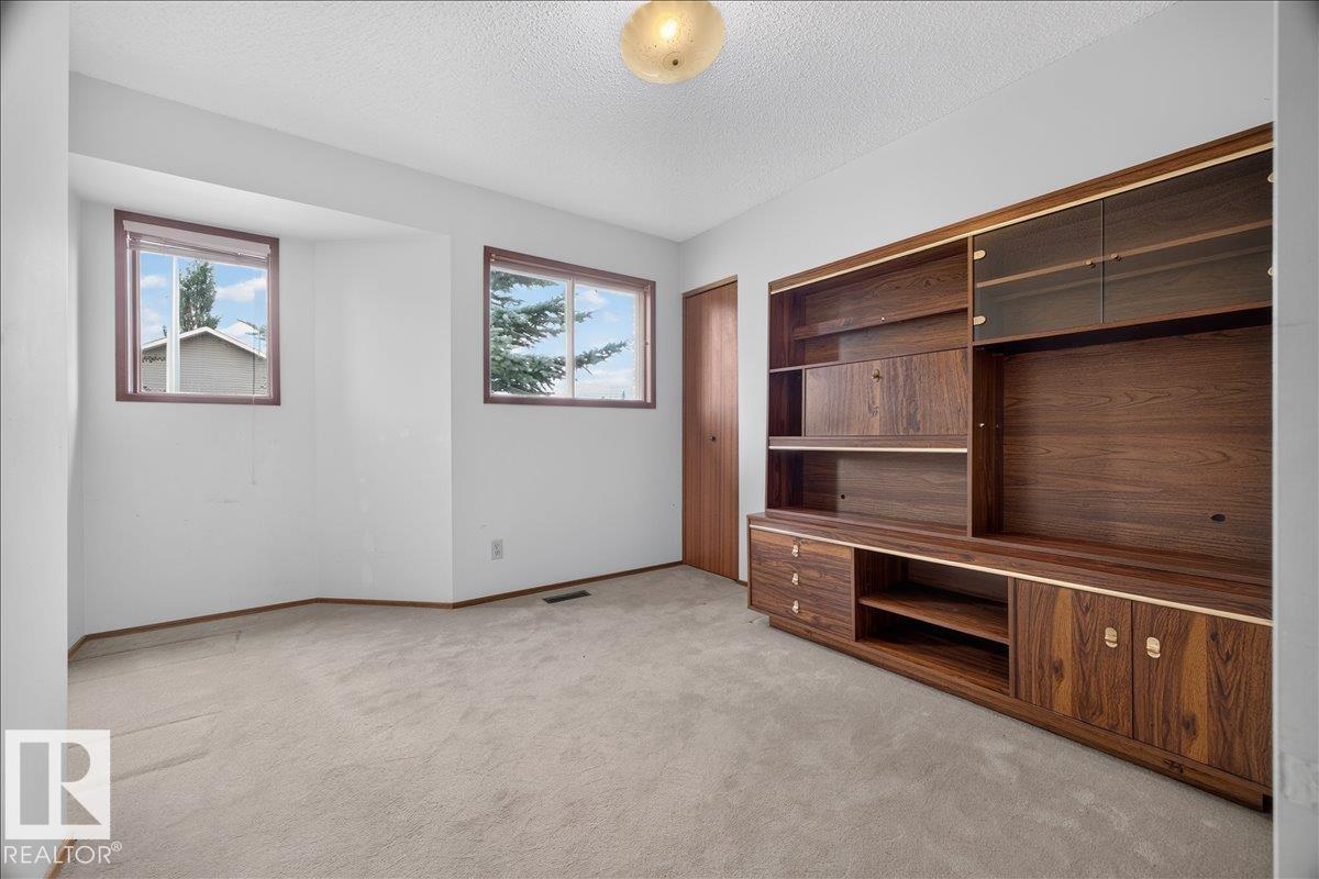 2907 49 ST NW - 27