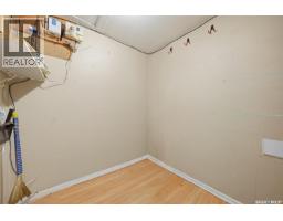405 W Avenue N, Saskatoon, SK S7L3G9 Photo 18