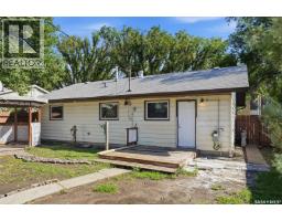 405 W Avenue N, Saskatoon, SK S7L3G9 Photo 20
