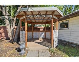 405 W Avenue N, Saskatoon, SK S7L3G9 Photo 21