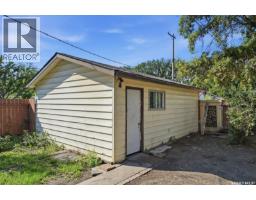 405 W Avenue N, Saskatoon, SK S7L3G9 Photo 23