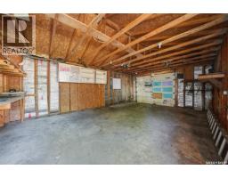 405 W Avenue N, Saskatoon, SK S7L3G9 Photo 24