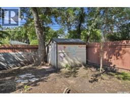 405 W Avenue N, Saskatoon, SK S7L3G9 Photo 25