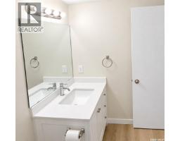 910 Devonshire Drive N, Regina, SK S4X2L8 Photo 19