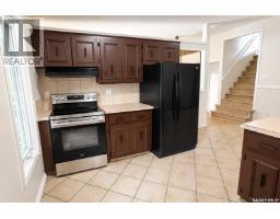 Bedroom - 910 Devonshire Drive N, Regina, SK S4X2L8 Photo 7