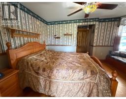 Den - 22 Hogg Lane, Sheet Harbour, NS B0J3B0 Photo 14