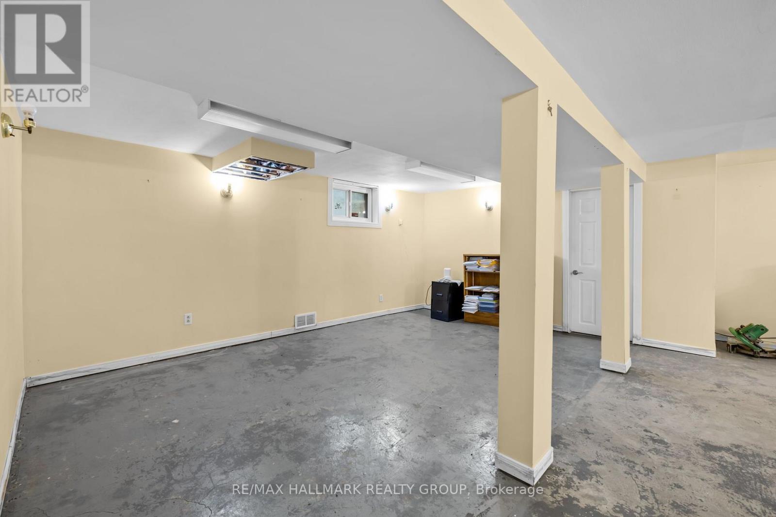 11 BOBCAT WAY STREET, Ottawa. Luxury613. By Peter Sagos - Image 26