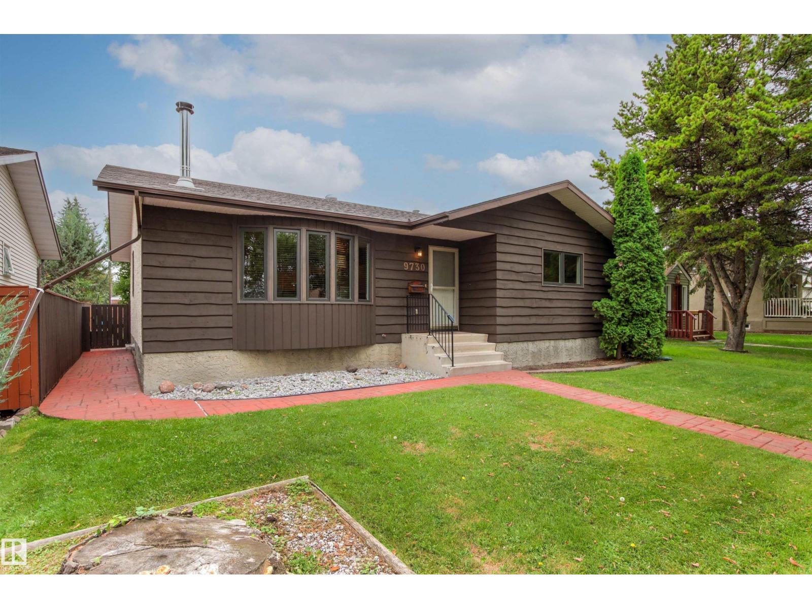 9730 154 ST NW - 1