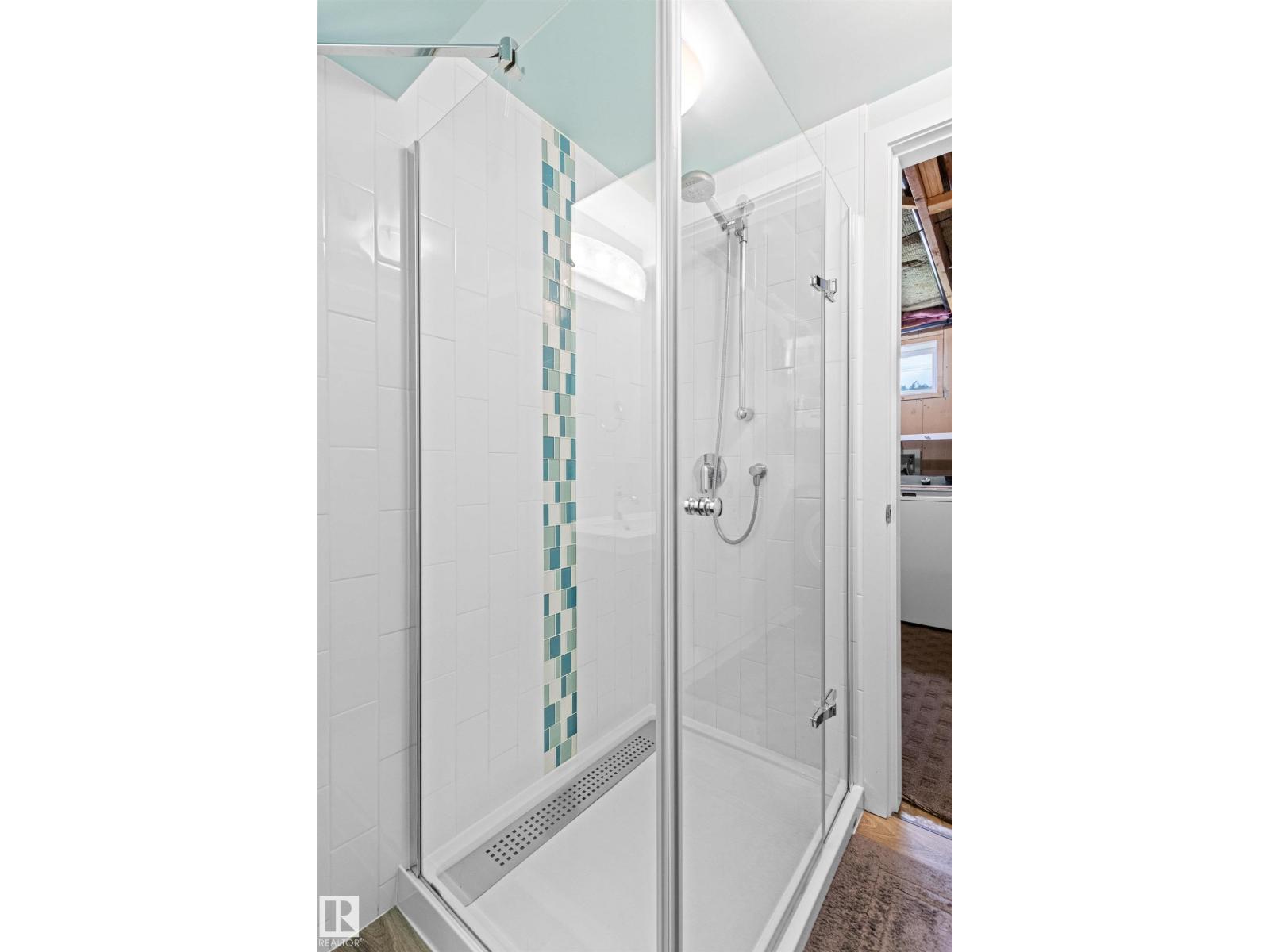 9730 154 ST NW - 45