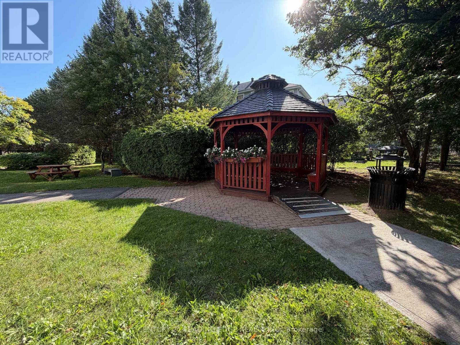 #422 11753 SHEPPARD AVENUE E - Image 35
