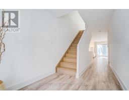 27 Chestnut Court, Aurora, ON L4G4A4 Photo 38