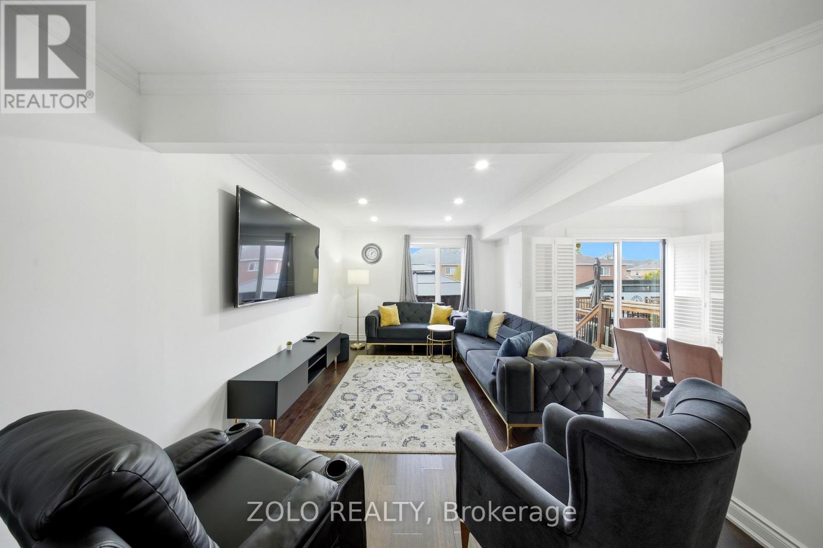 106 ROSANNA CRESCENT - 12