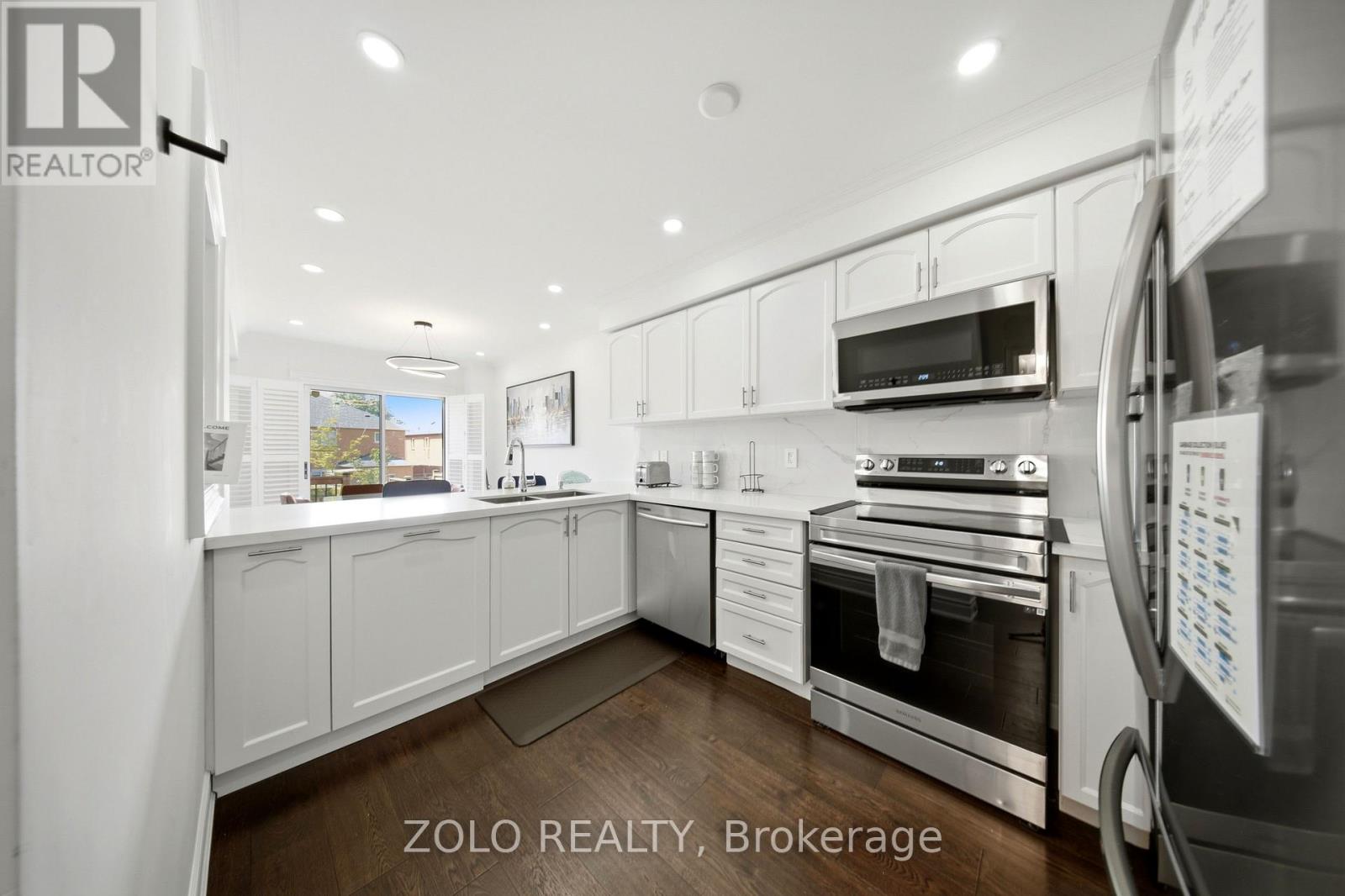 106 ROSANNA CRESCENT - 7
