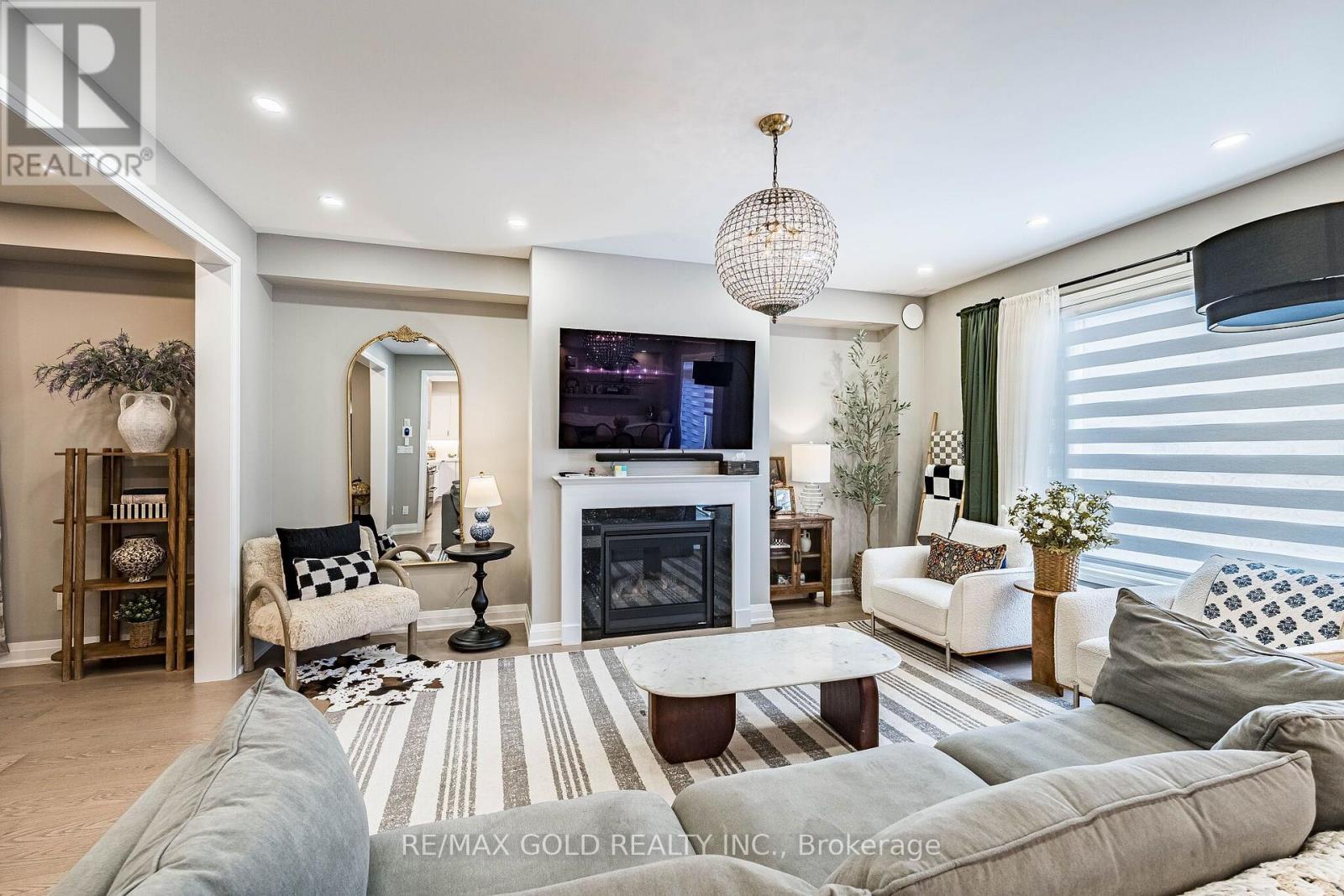 19 TRELLANOCK ROAD - 10