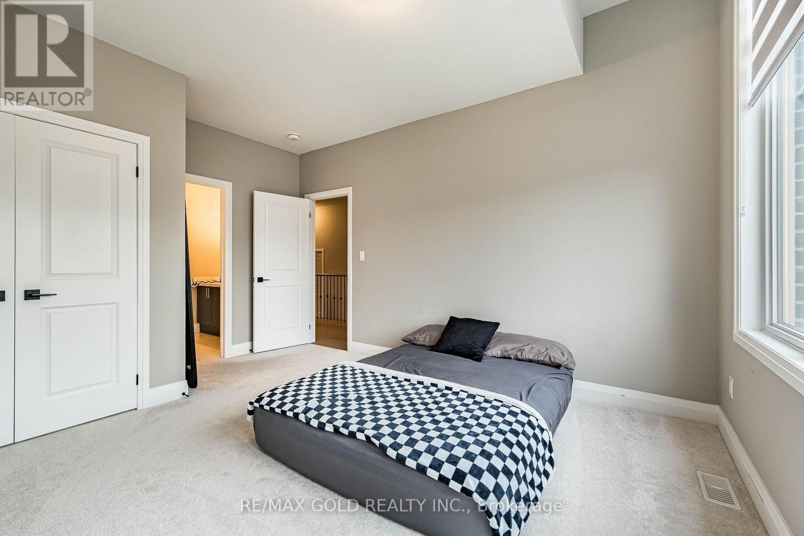 19 TRELLANOCK ROAD - 30