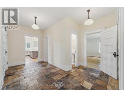 Laundry room - 424 Concession Rd 8 E, Hamilton, ON L0P1B0 Photo 6