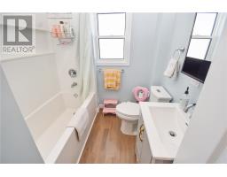 14 B Sixth Avenue, Levack, ON P0M2C0 Photo 11