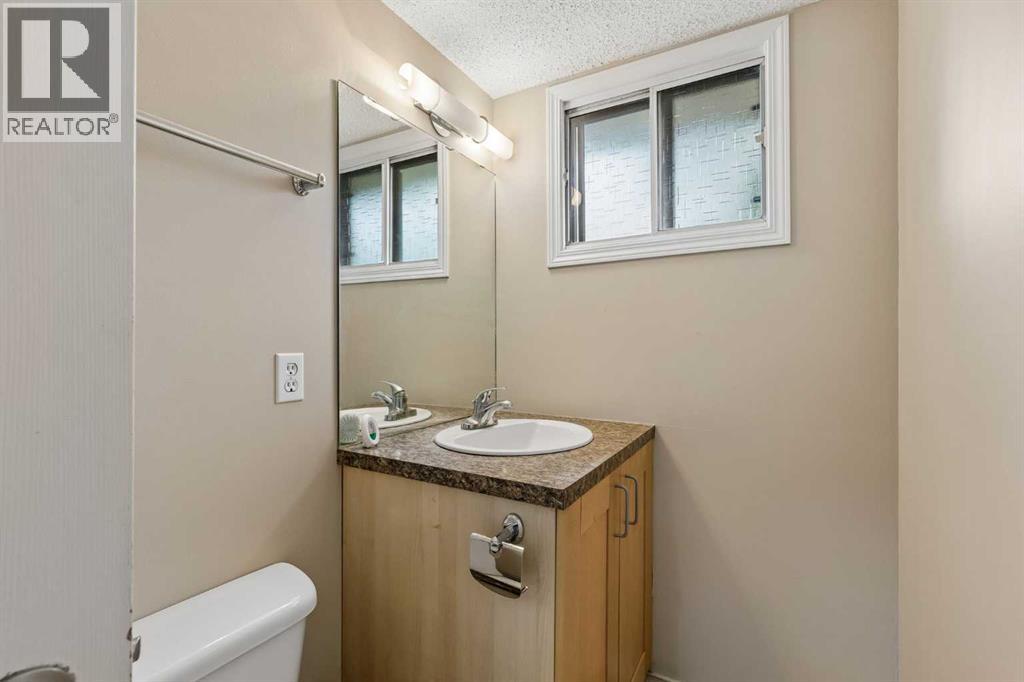 124 Pineset Place NE - 24