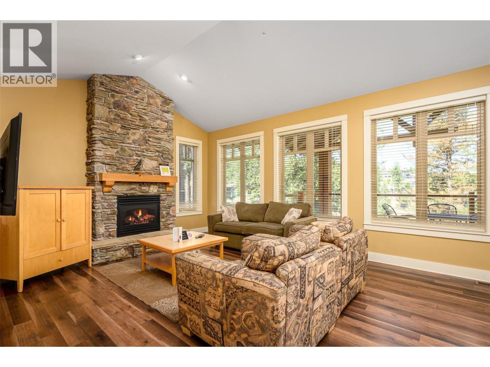#47 251 Predator Ridge Drive - 12