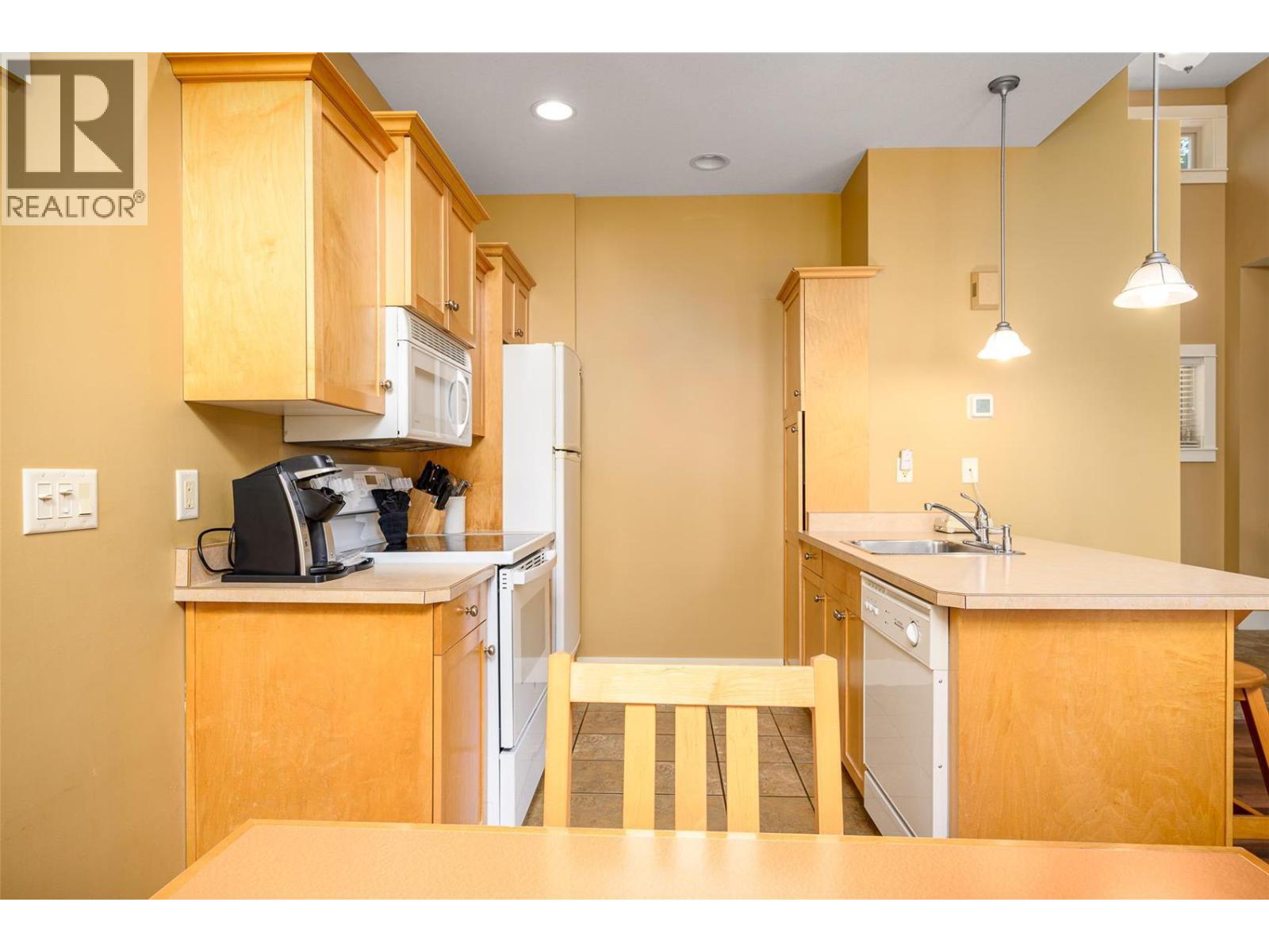 #47 251 Predator Ridge Drive - 20