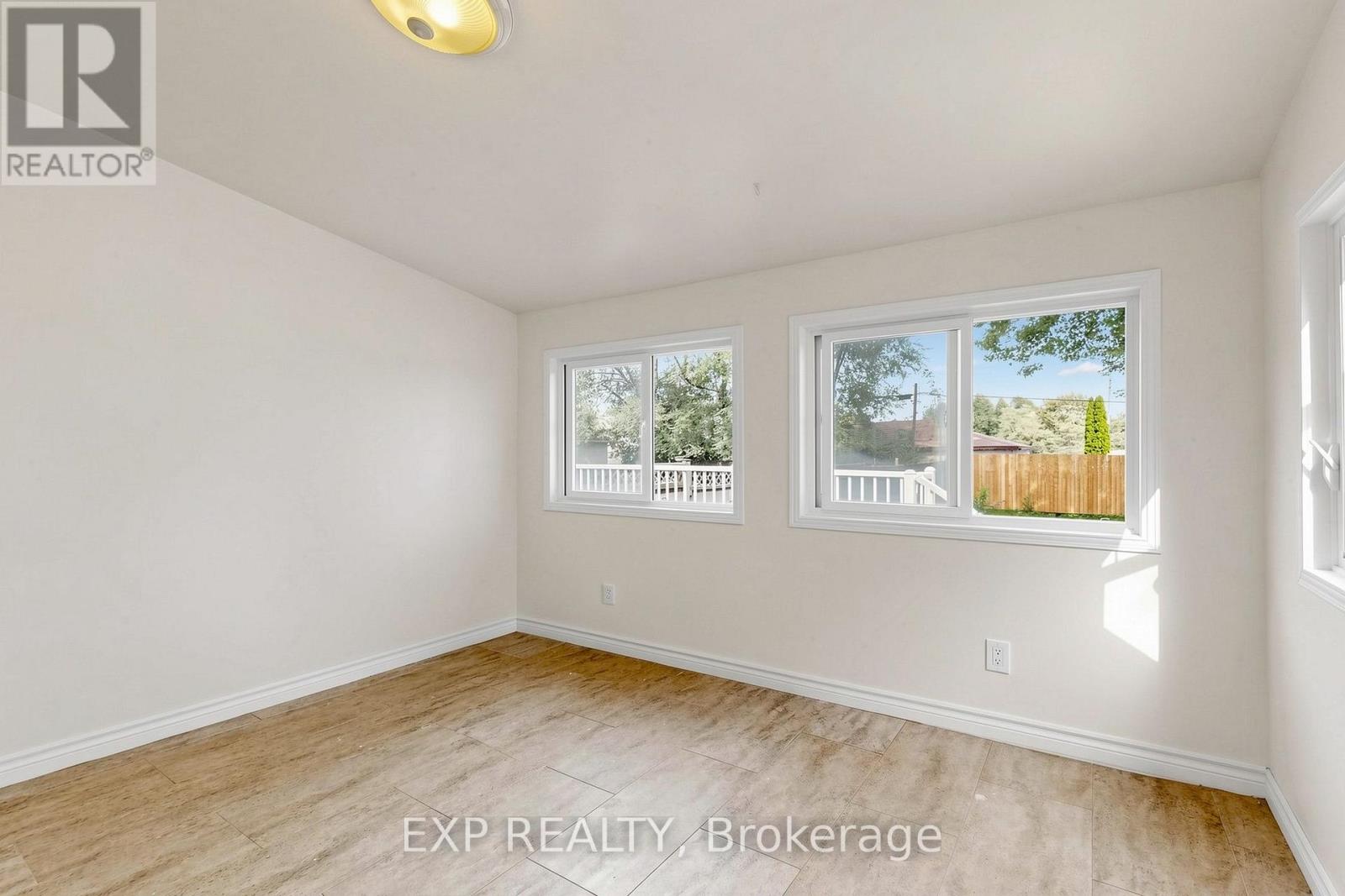 335 PERRY STREET, Whitby (Downtown Whitby) — photo 9