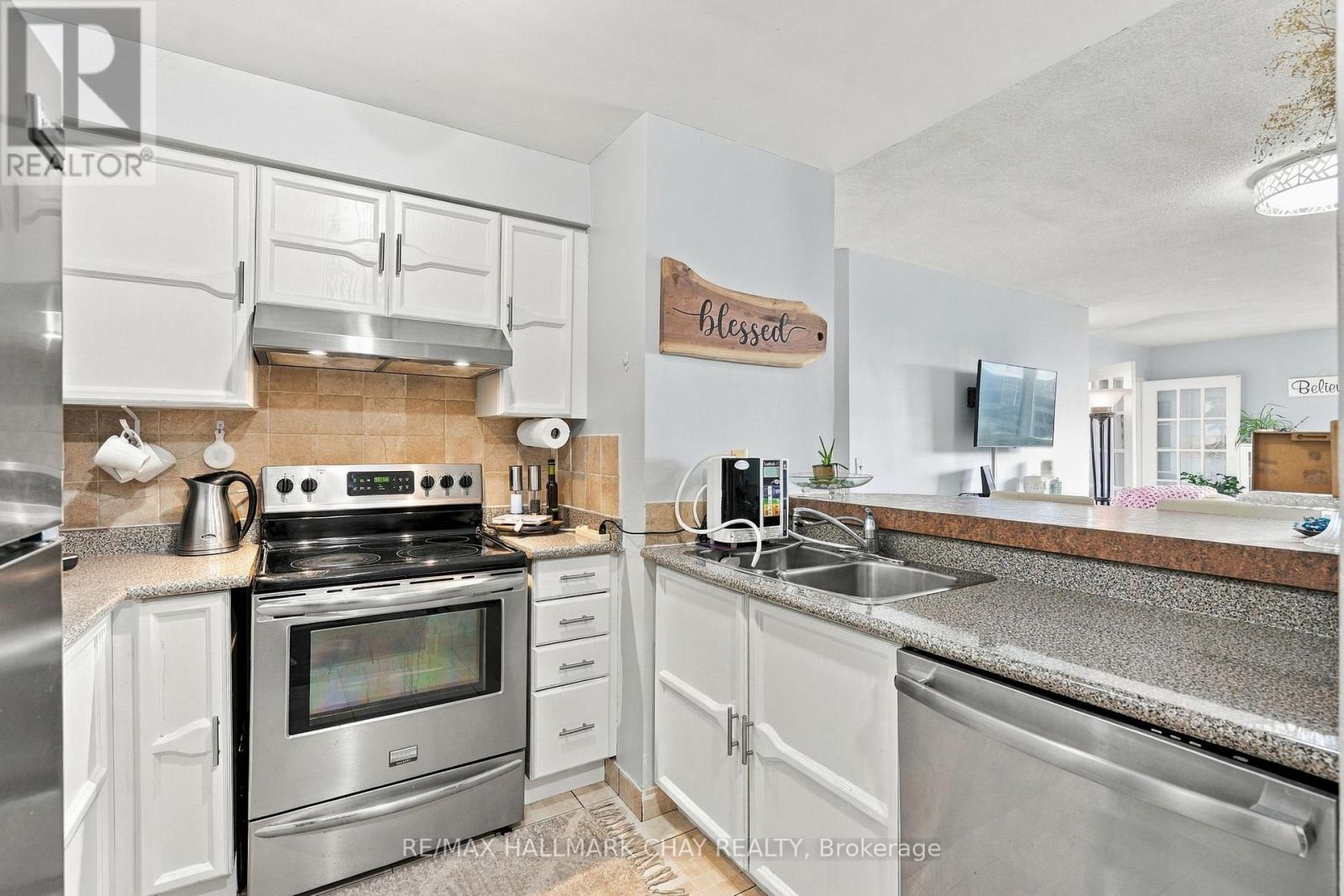 710 - 150 DUNLOP STREET E, Barrie (City Centre) — photo 9