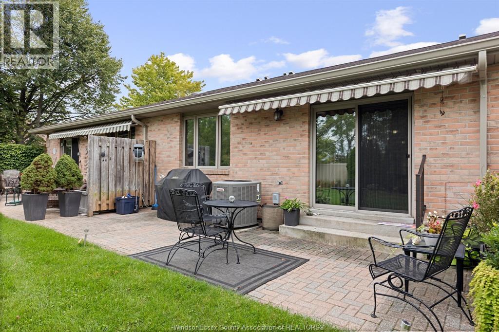 #15 2642 NORFOLK PINES CRESCENT - 30