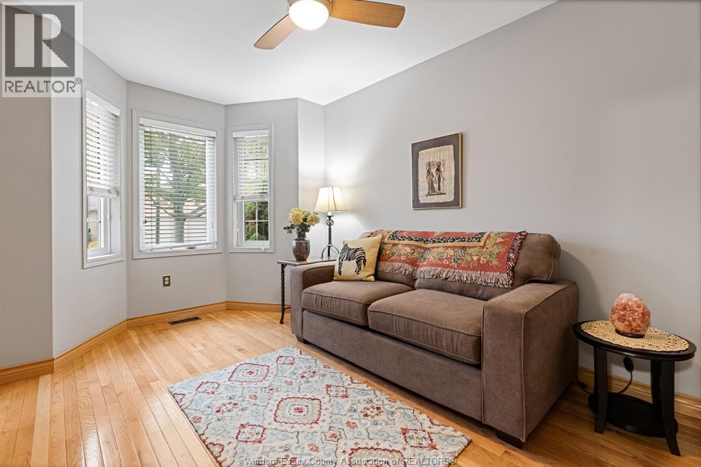 #15 2642 NORFOLK PINES CRESCENT - Image 3