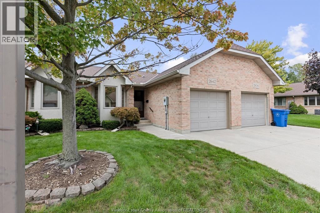 #15 2642 NORFOLK PINES CRESCENT - 2