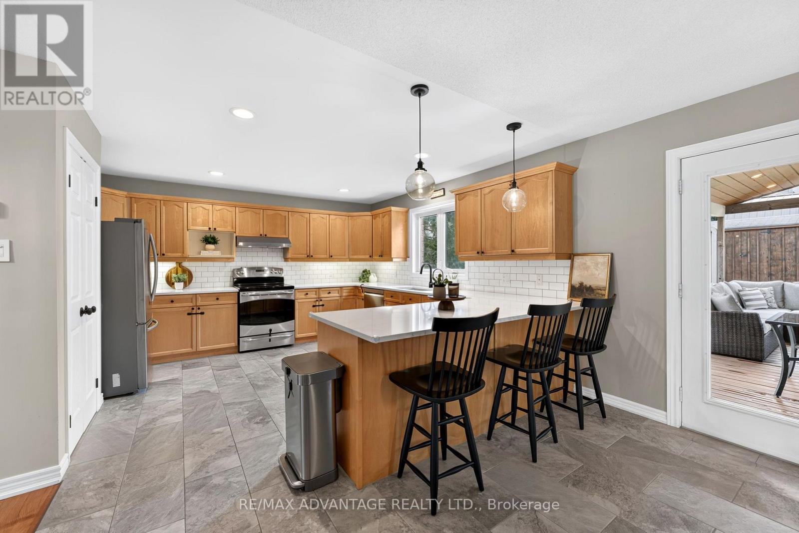 37 CALVERT LANE - Image 19