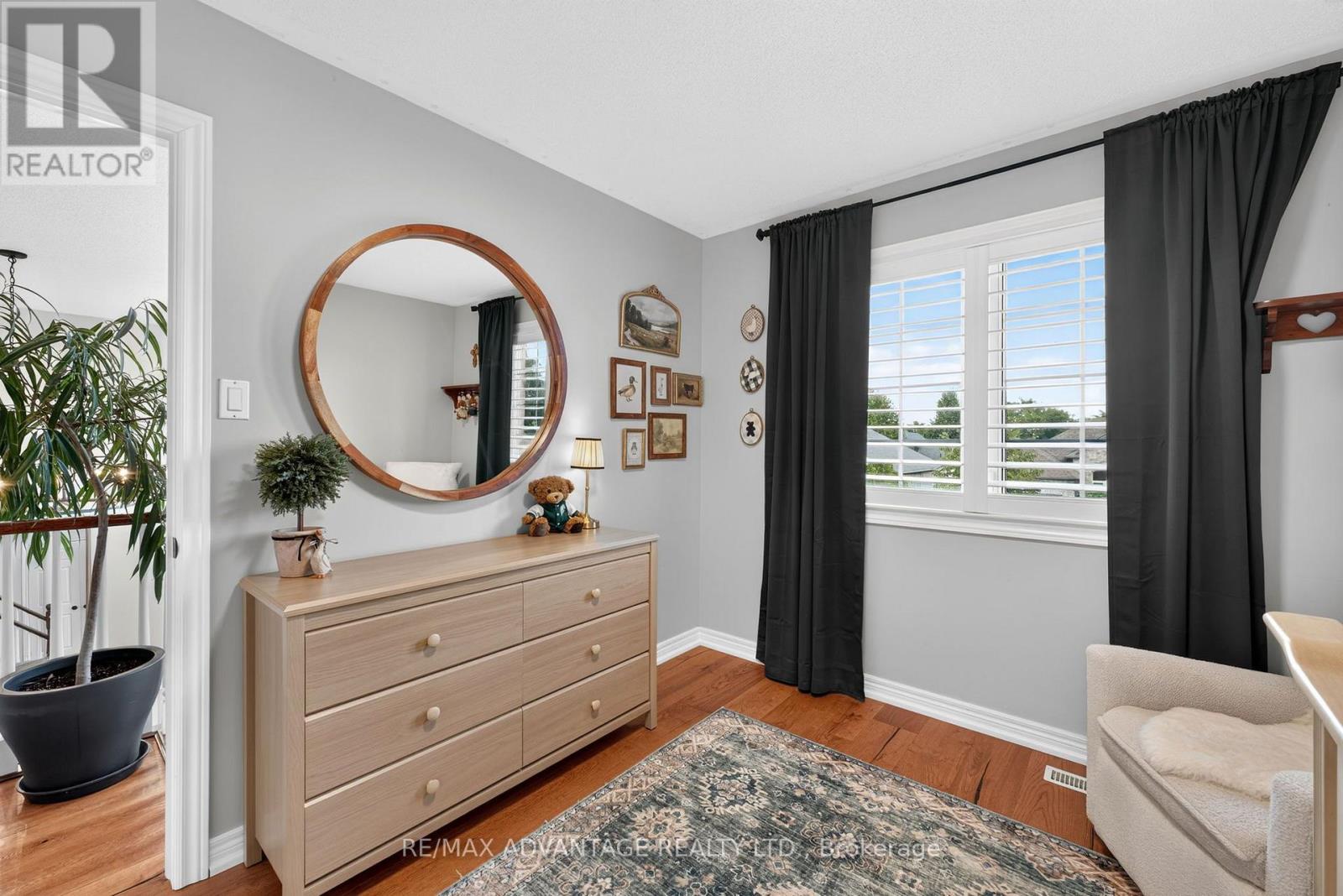 37 CALVERT LANE - Image 31