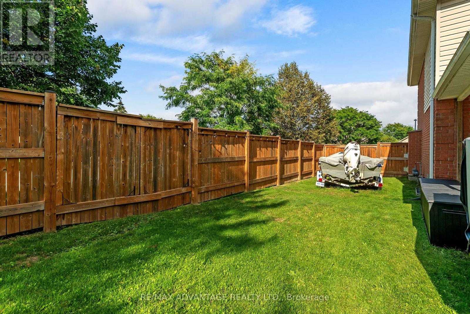 37 CALVERT LANE - Image 46