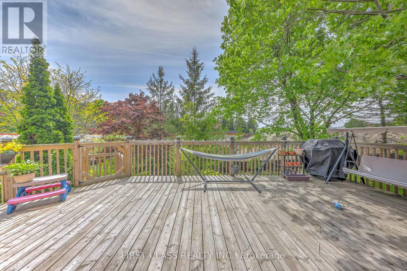 449 ALEX DONER DRIVE - 45