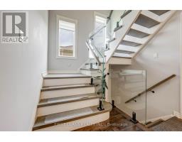 449 Alex Doner Drive, Newmarket, ON L3X1C3 Photo 20