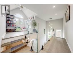 449 Alex Doner Drive, Newmarket, ON L3X1C3 Photo 22