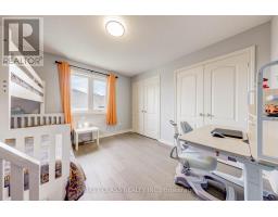 449 Alex Doner Drive, Newmarket, ON L3X1C3 Photo 32
