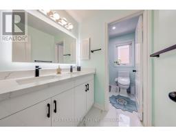 449 Alex Doner Drive, Newmarket, ON L3X1C3 Photo 33