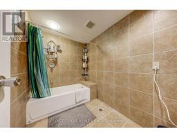 449 Alex Doner Drive, Newmarket, ON L3X1C3 Photo 40