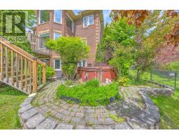 449 Alex Doner Drive, Newmarket, ON L3X1C3 Photo 43