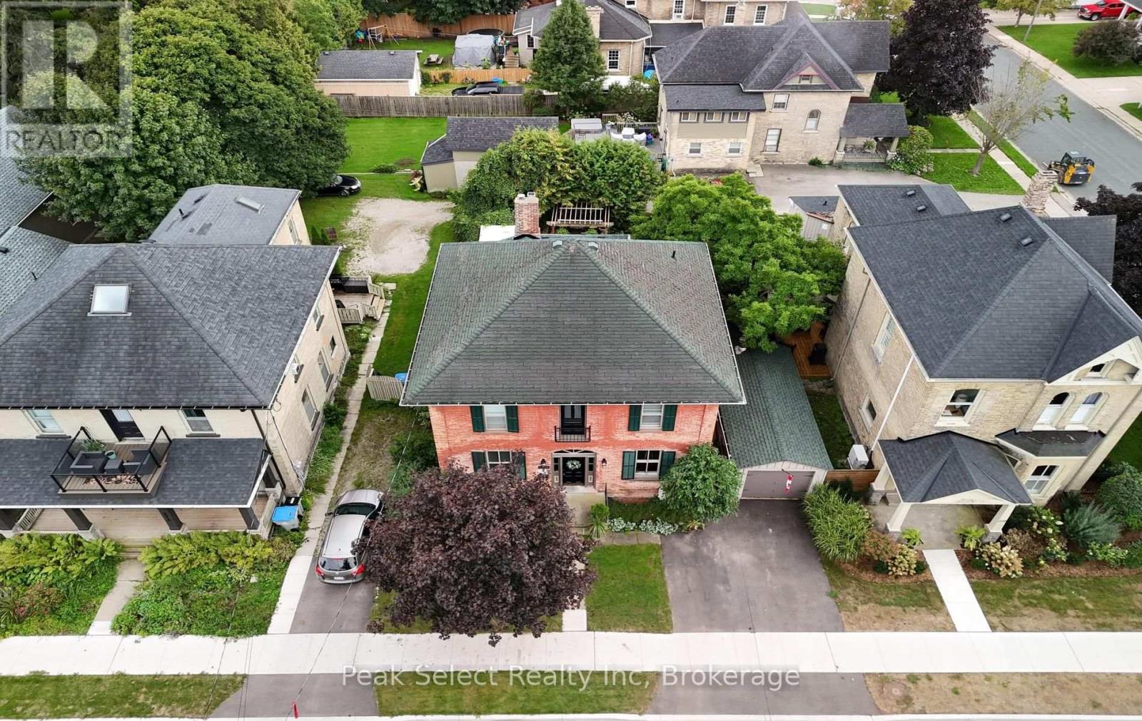 220 ELGIN STREET E - Image 46