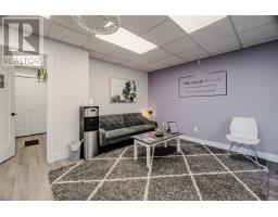 238 Lemarchant Road thumbnail 4