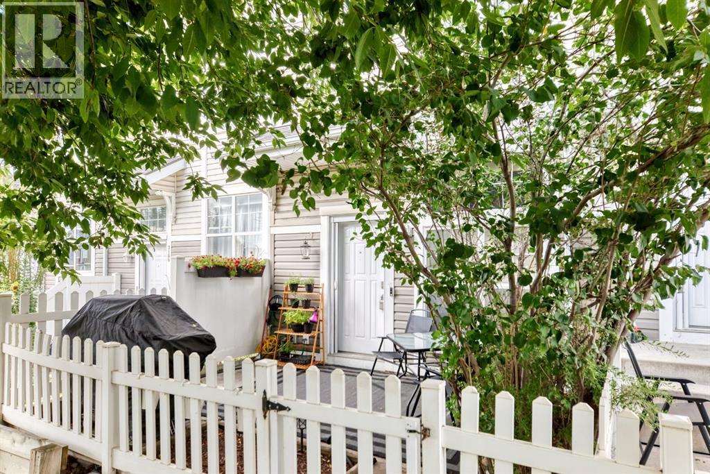 3190 New Brighton Gardens SE, Calgary, Alberta, T2Z0A7