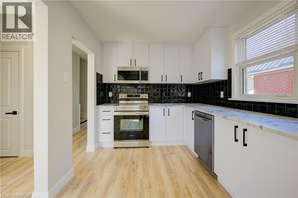 320 HIGHLAND Road E Unit# Main, Kitchener — photo 9