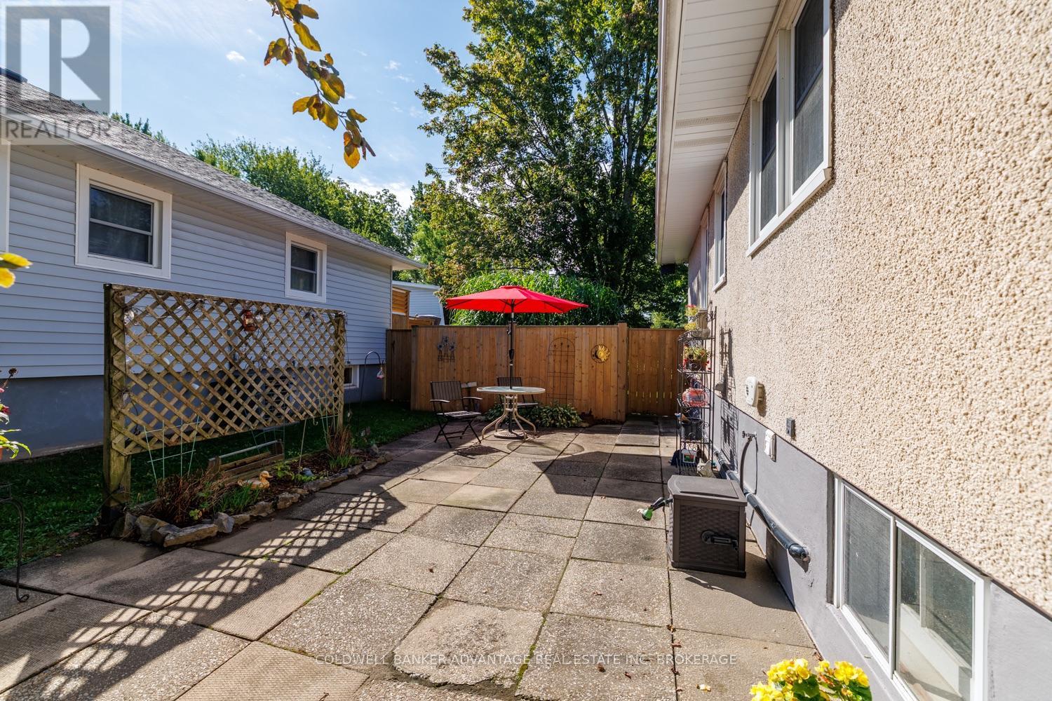 466 SUGARLOAF STREET - Image 6