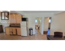 9841 Talbot Road, Nelway, BC V0G1Z0 Photo 35