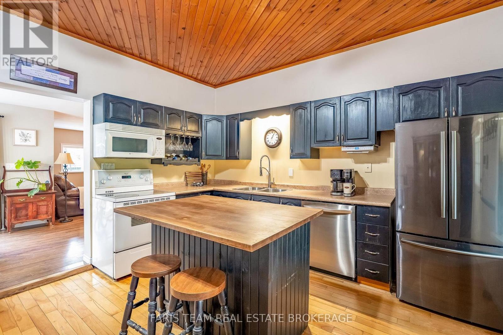 337 NOTTAWASAGA STREET, Orillia — photo 6