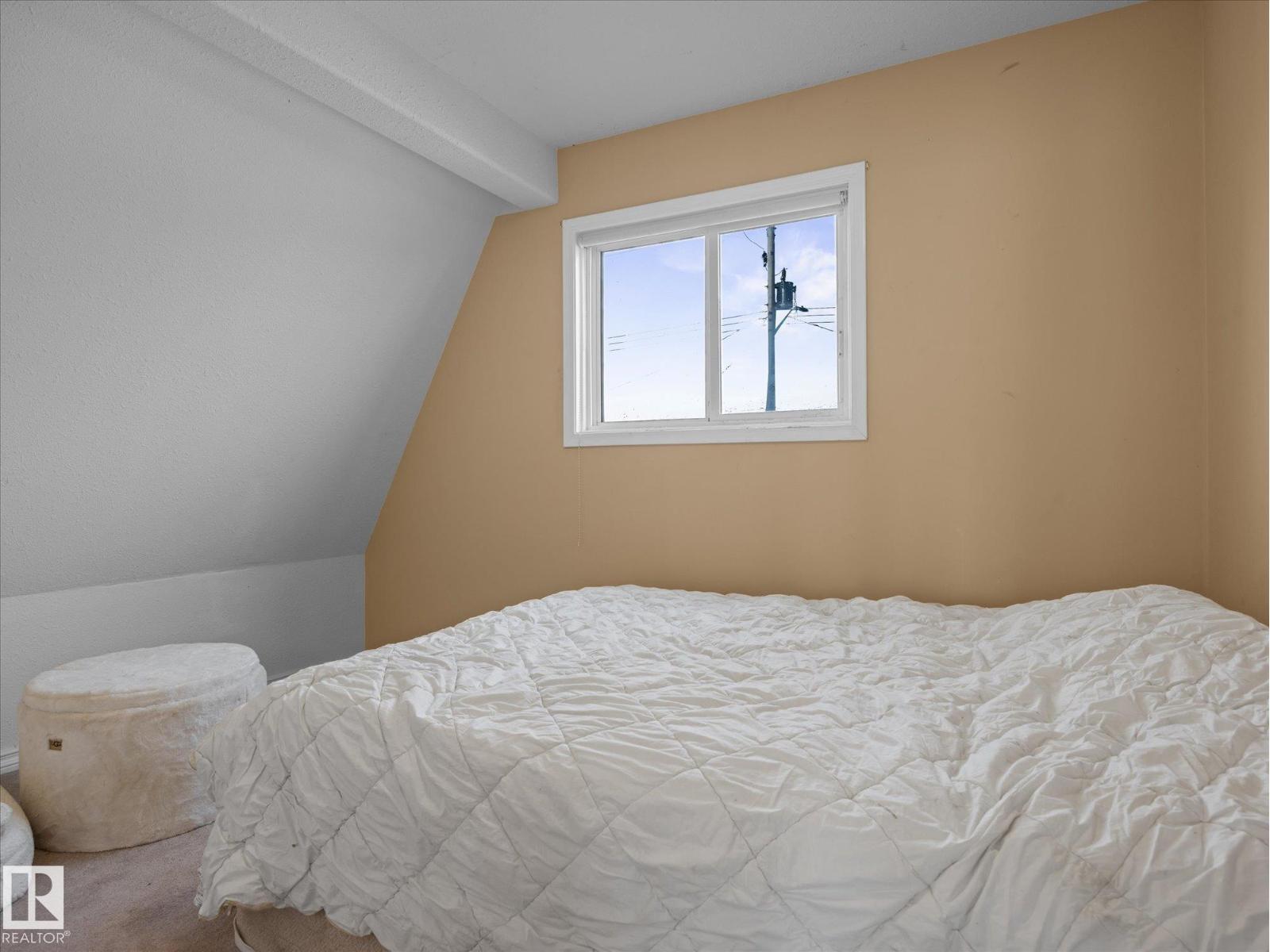 6326 50 AV - Image 29