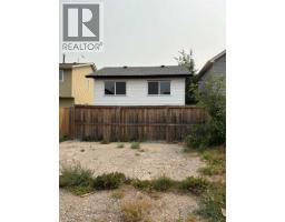 363 Falton Drive Ne, Calgary, AB T1Y1B2 Photo 14